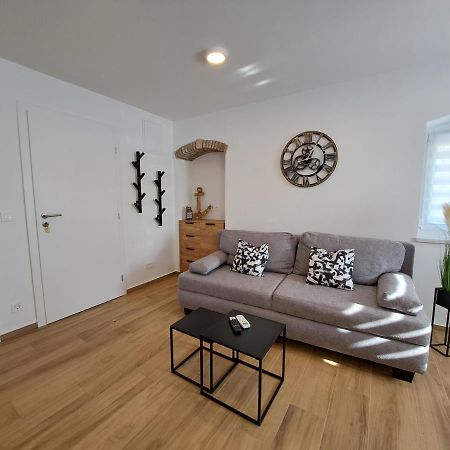 Apartman Tea Mali Lošinj Exterior foto